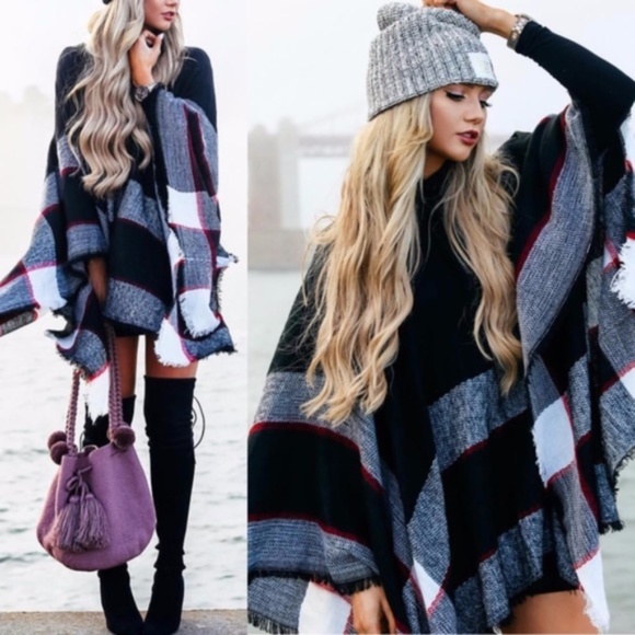 PLAID TURTLENECK PONCHO - Picture 3 of 6